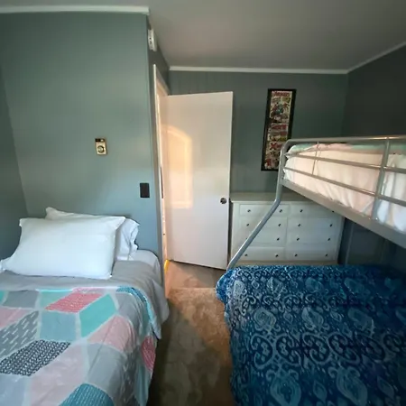 23 B St Apartments Hampton Esterno foto